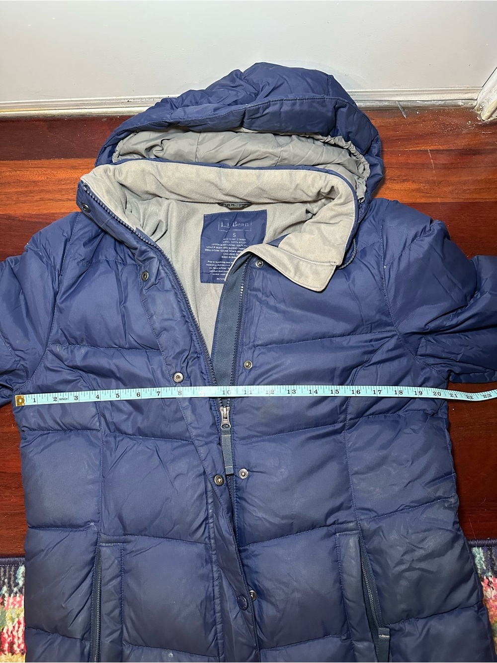 L.L.Bean Goose Down Hooded Puffer Coat Navy Women’s Small - Picture 4 of 9